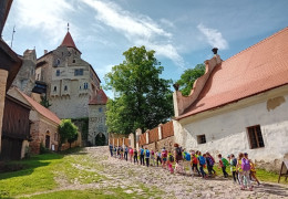 Školní výlet na hrad Pernštejn  (12).jpg